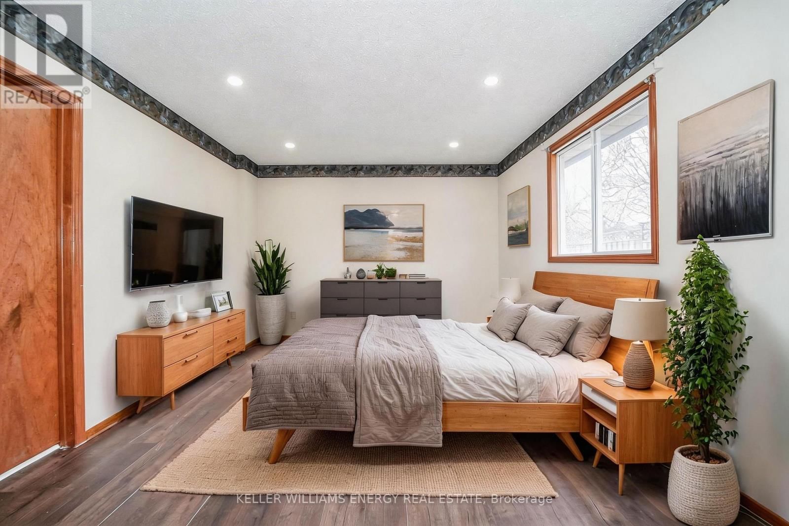 23 DOWNHAM DRIVE Image 14