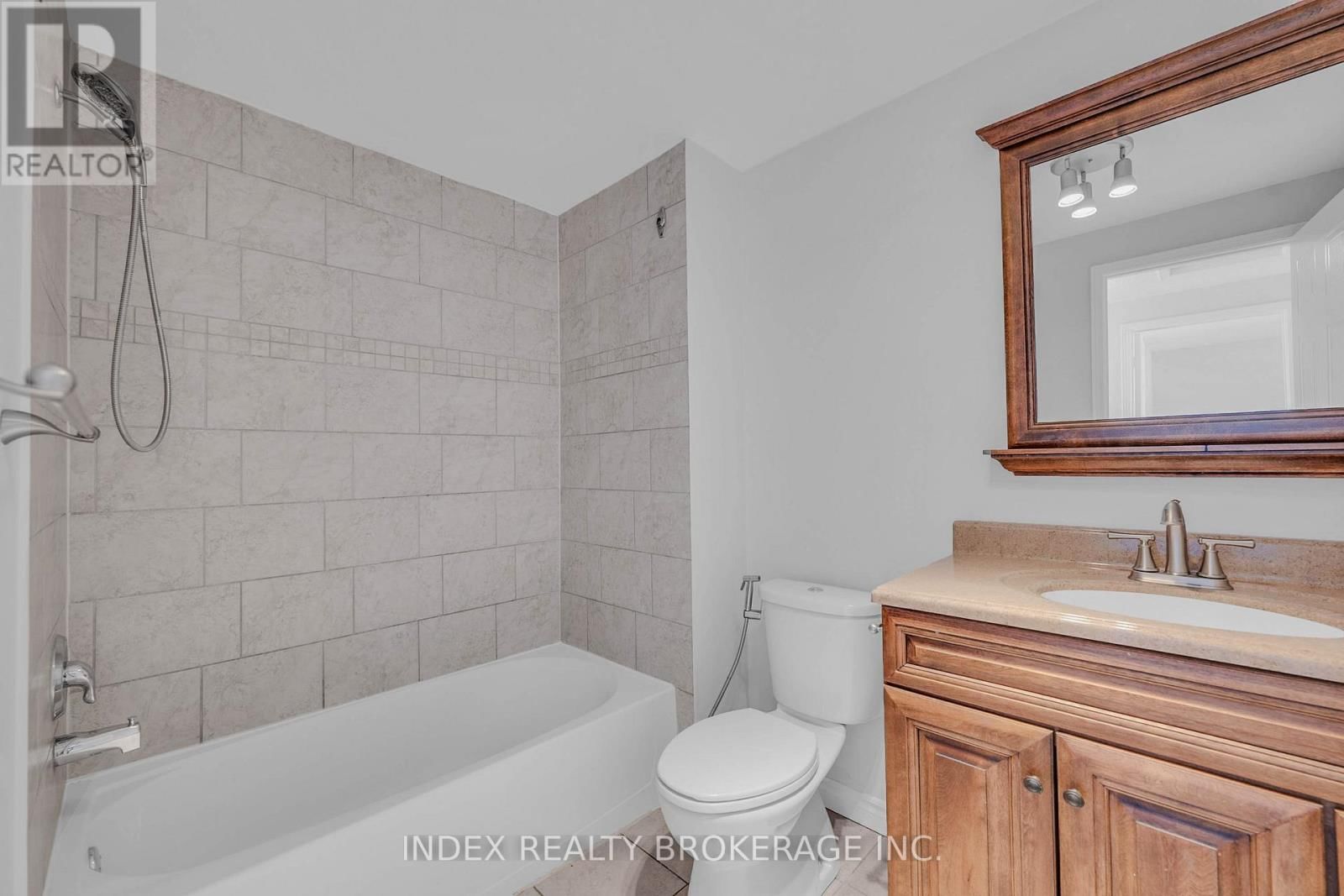 23 DREW COURT Image 28