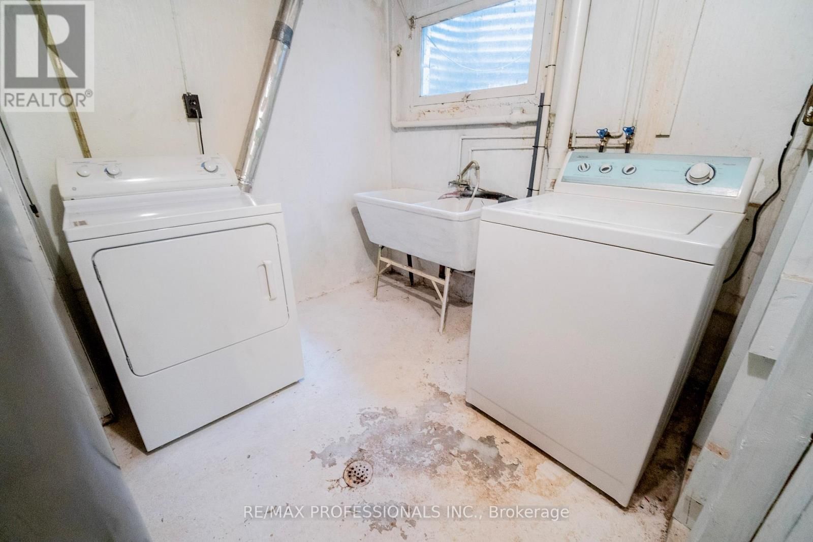 1 BLUEFIN CRESCENT Image 41