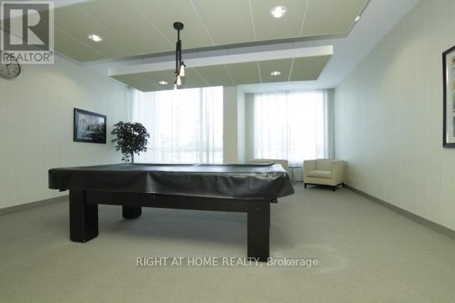 210 - 68 GRANGEWAY AVENUE Image 26