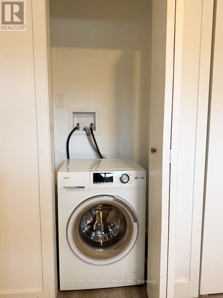 Unit 11 - 678 QUEEN STREET EAST Image 8