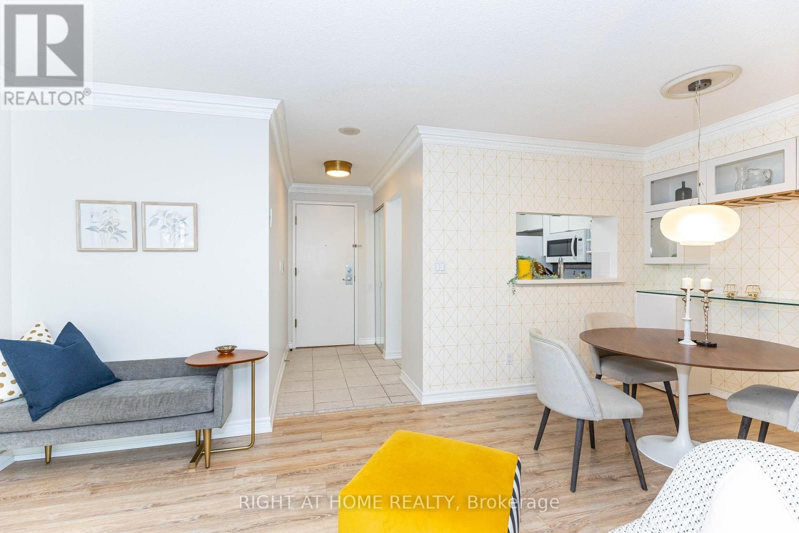 332 - 68 CORPORATE DRIVE Image 10