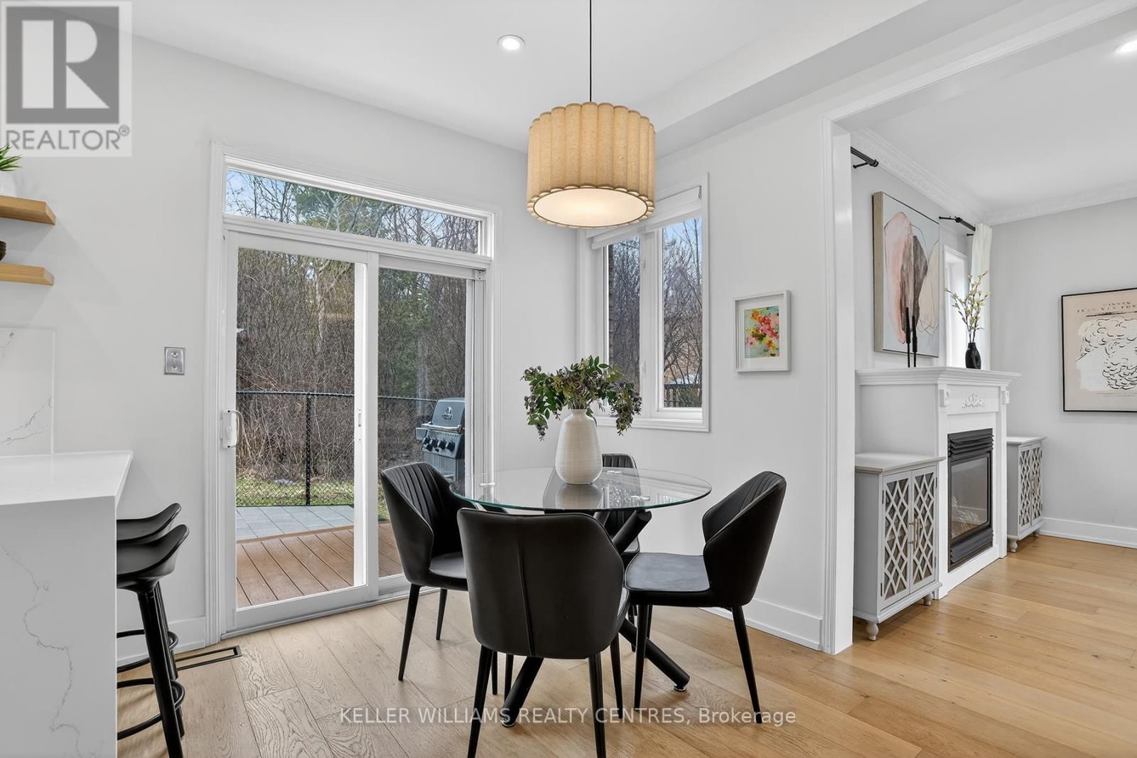 370 STROUDS LANE Image 11