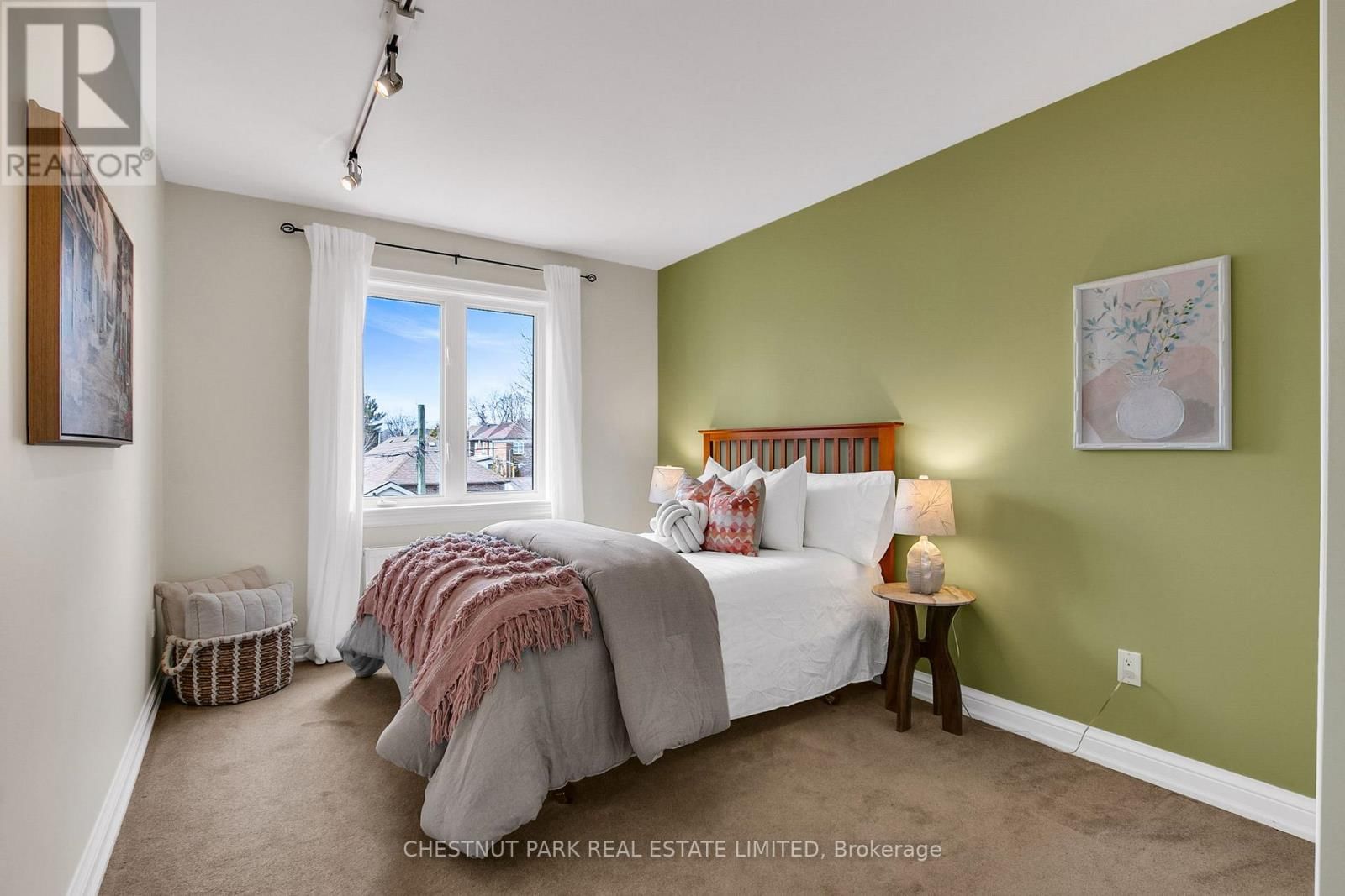 12 CHILTON ROAD Image 22