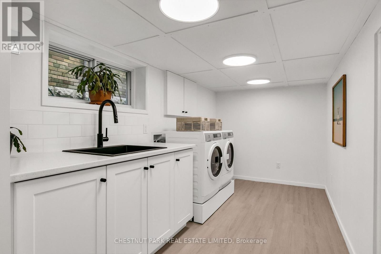 12 CHILTON ROAD Image 30