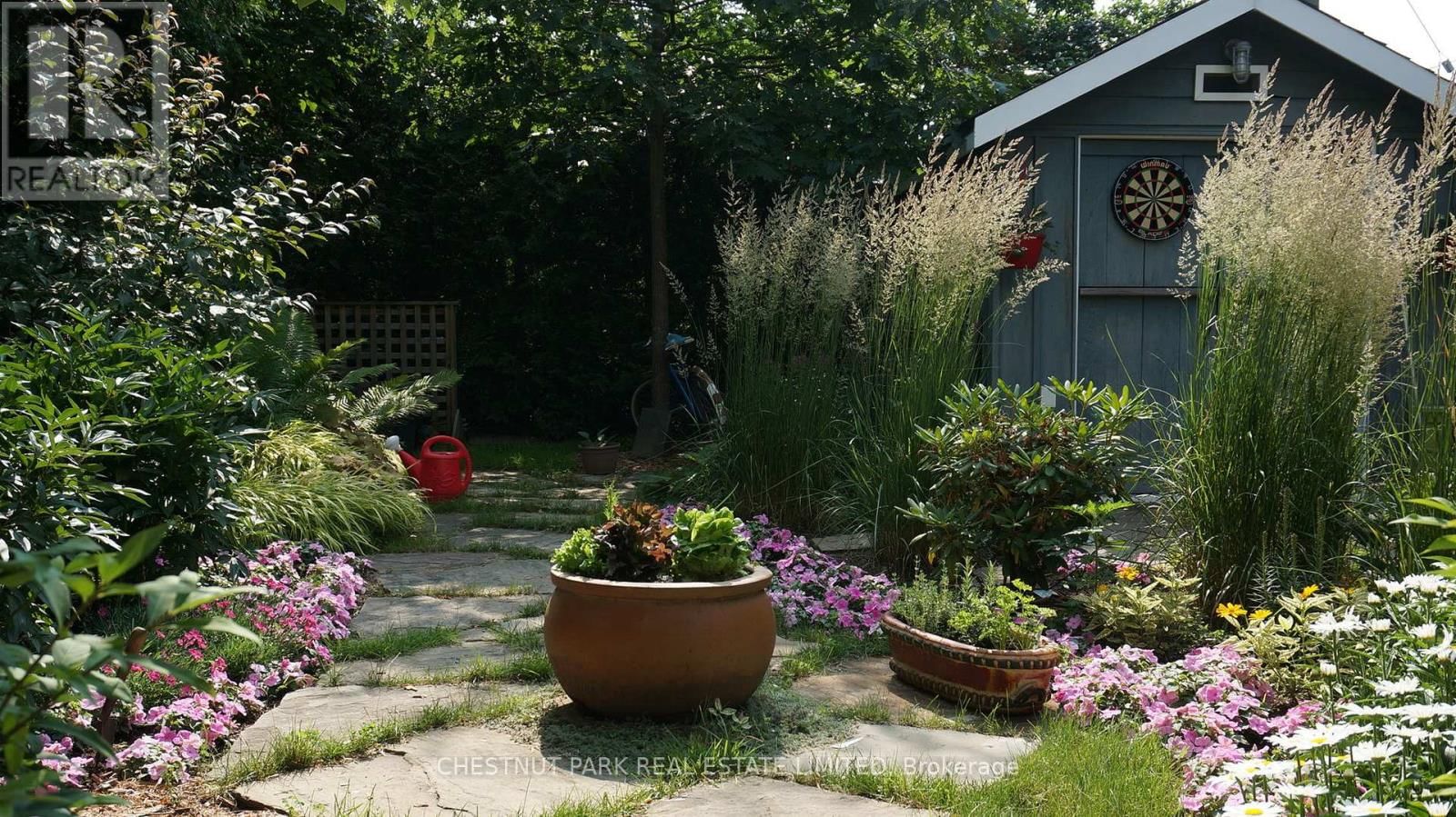 12 CHILTON ROAD Image 40