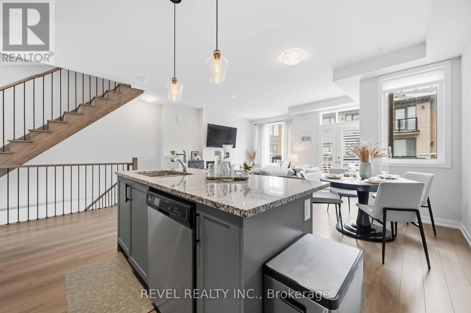 14 - 1956 ALTONA ROAD Image 19