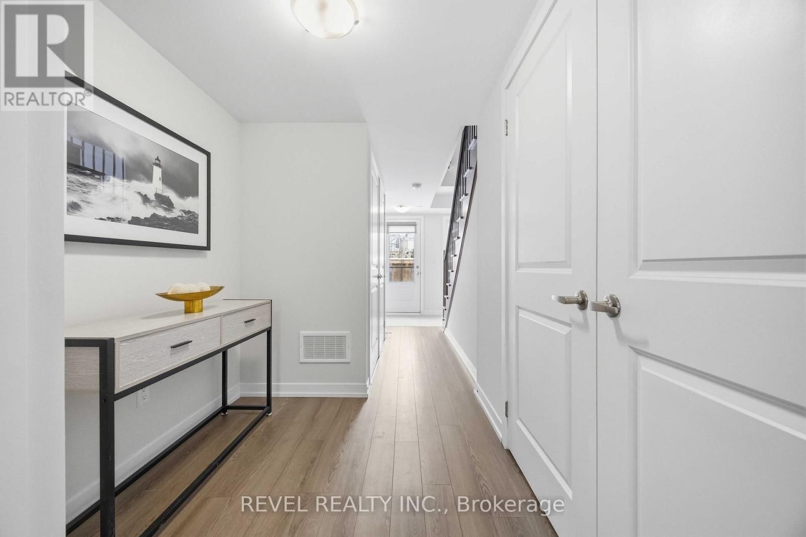 14 - 1956 ALTONA ROAD Image 4