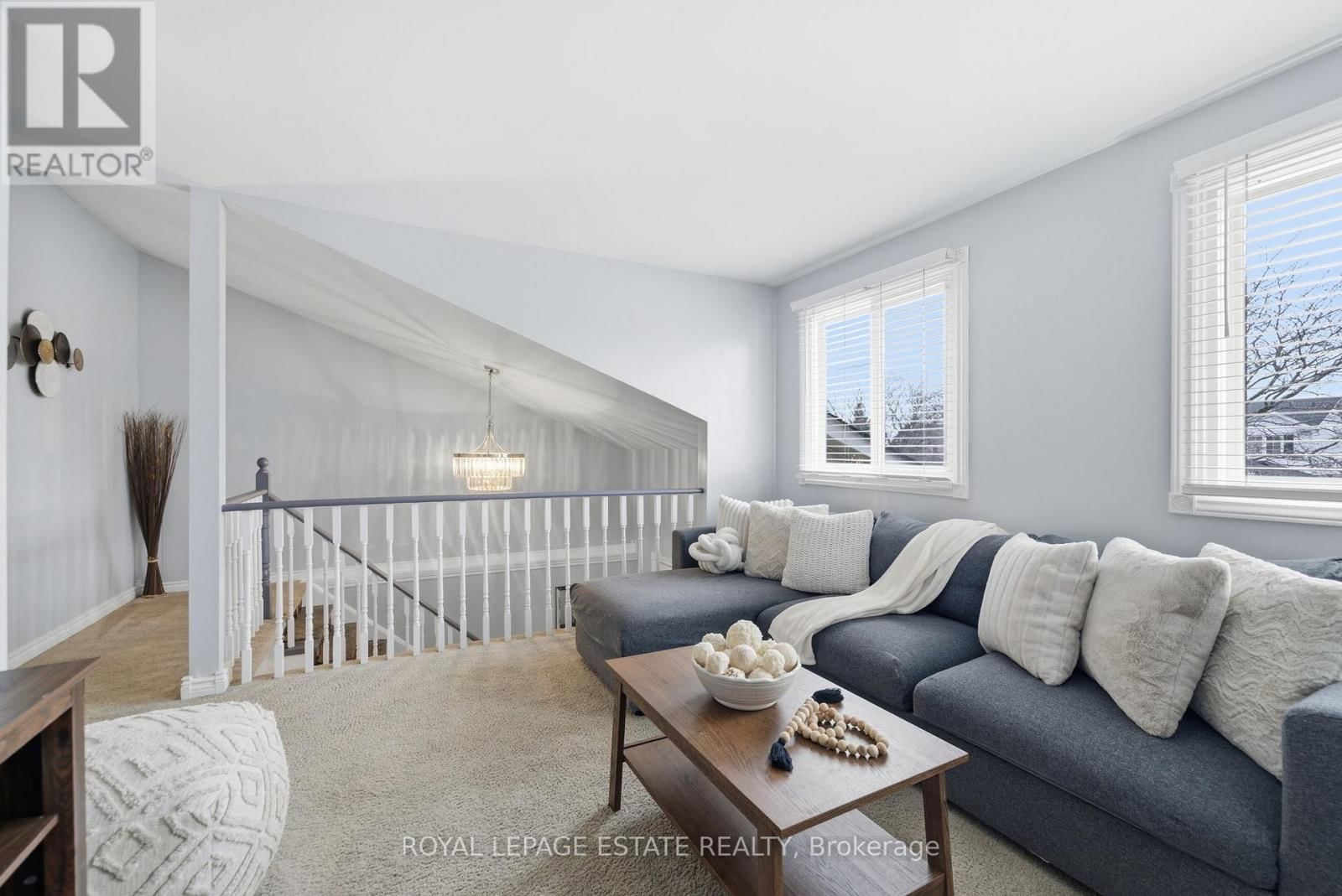 78 TURNBERRY CRESCENT Image 22