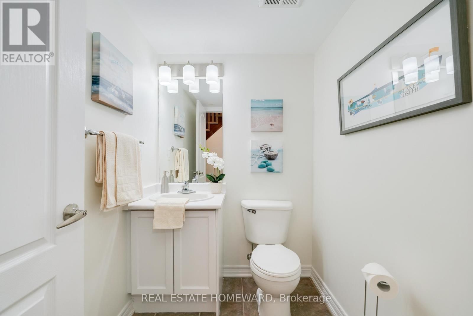 1848 LAKE SHORE BOULEVARD EAST Image 9