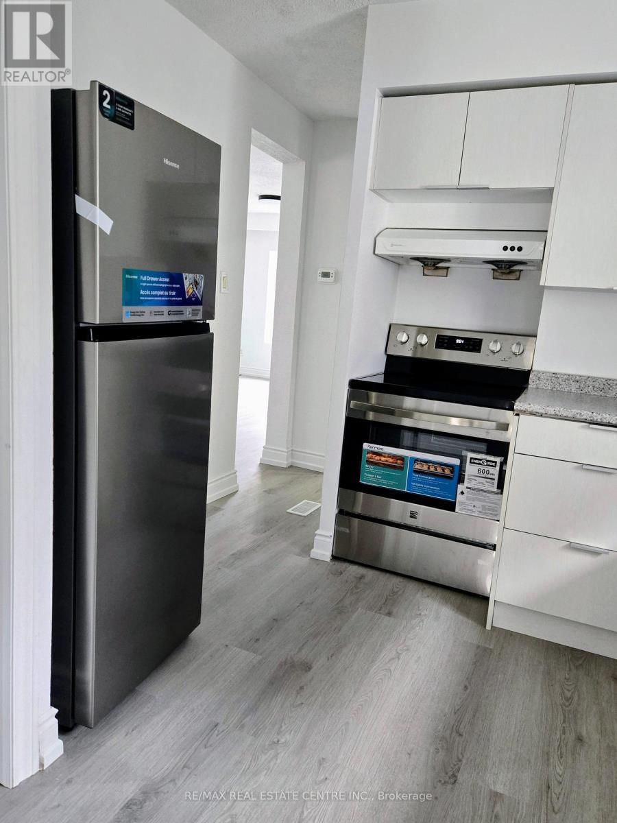 Main Level - 176 BEECHGROVE DRIVE Image 9