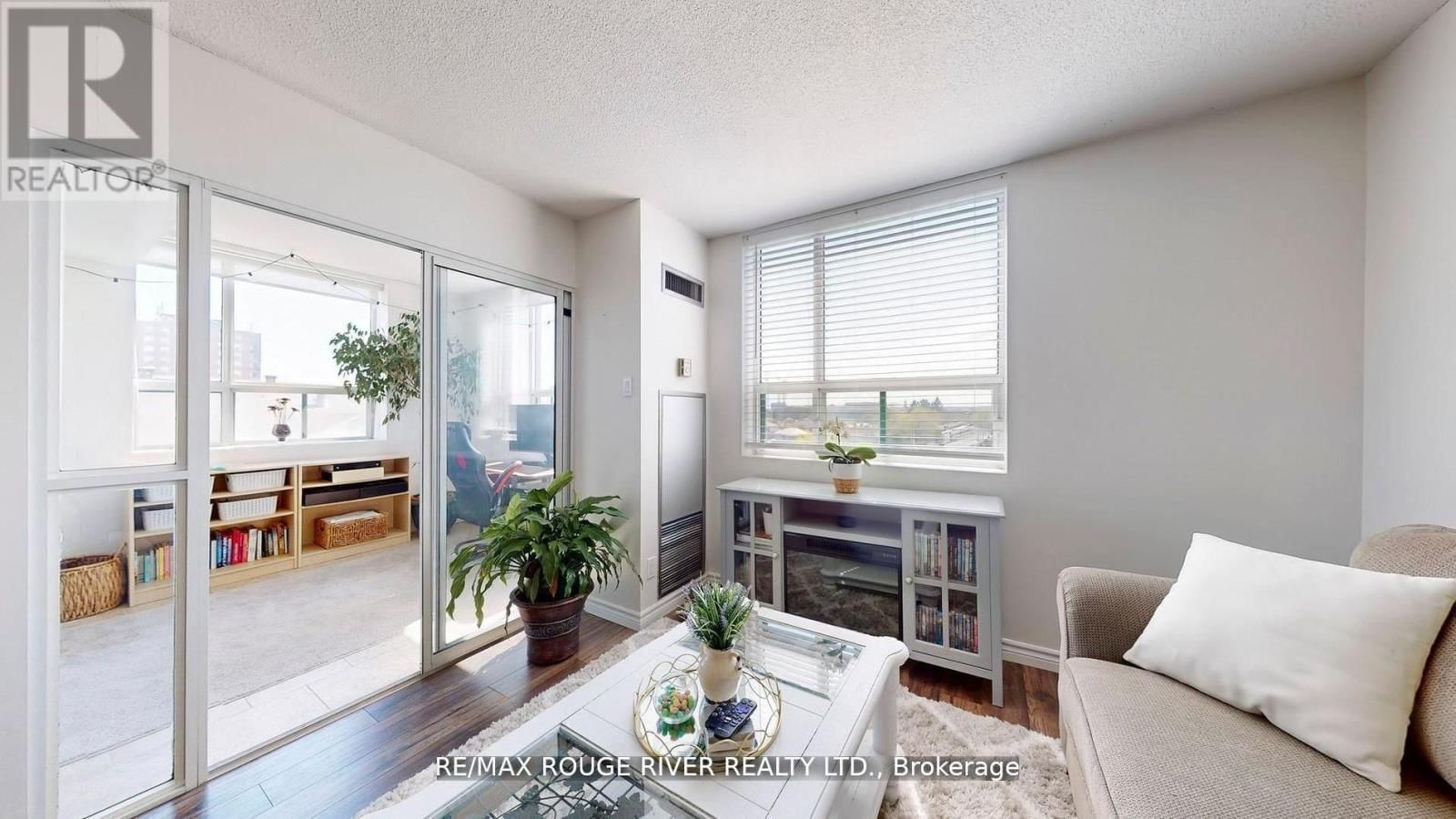 507 - 1655 PICKERING PARKWAY Image 15