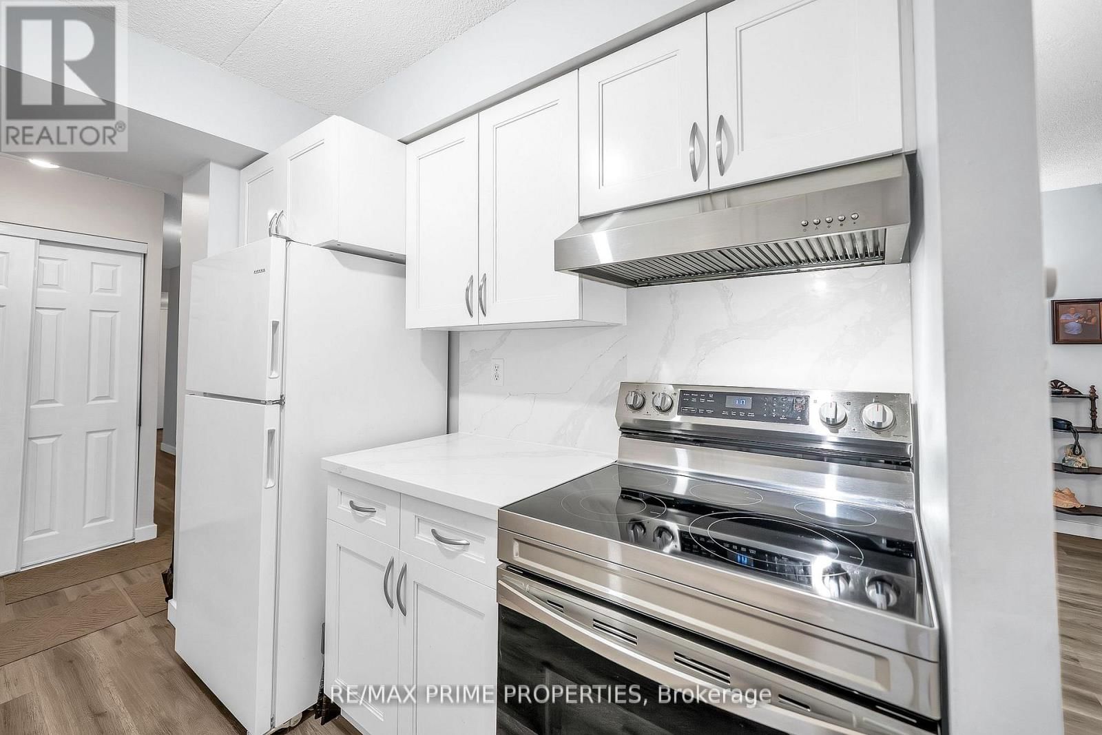 302 - 1535 DIEFENBAKER COURT Image 12