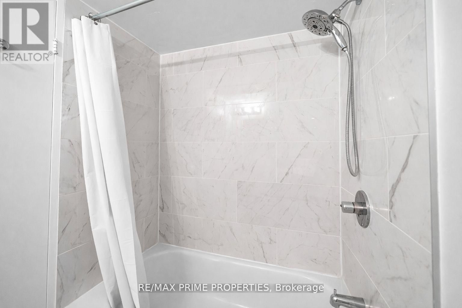 302 - 1535 DIEFENBAKER COURT Image 29