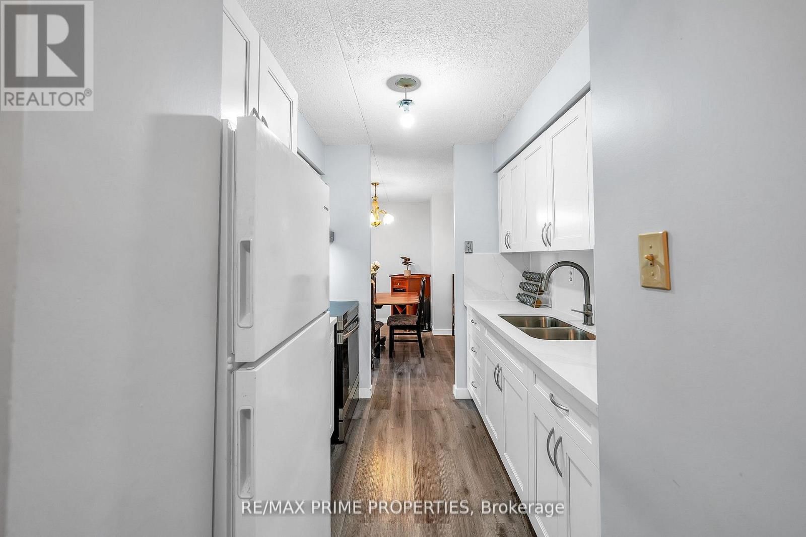 302 - 1535 DIEFENBAKER COURT Image 8