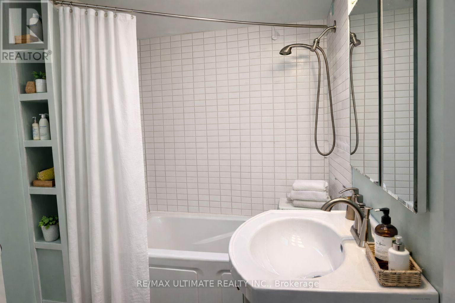 103 WILEY AVENUE Image 19