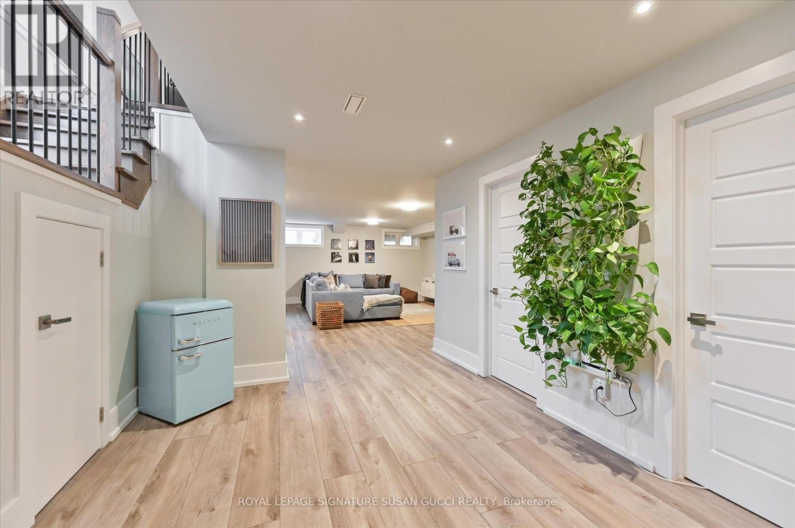 20 WARVET CRESCENT Image 34