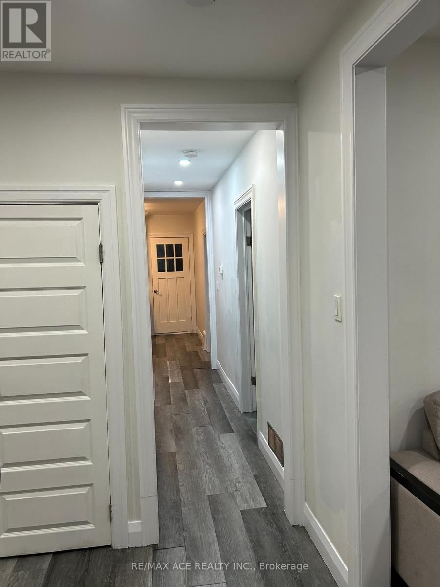 244 ETNA AVENUE Image 14