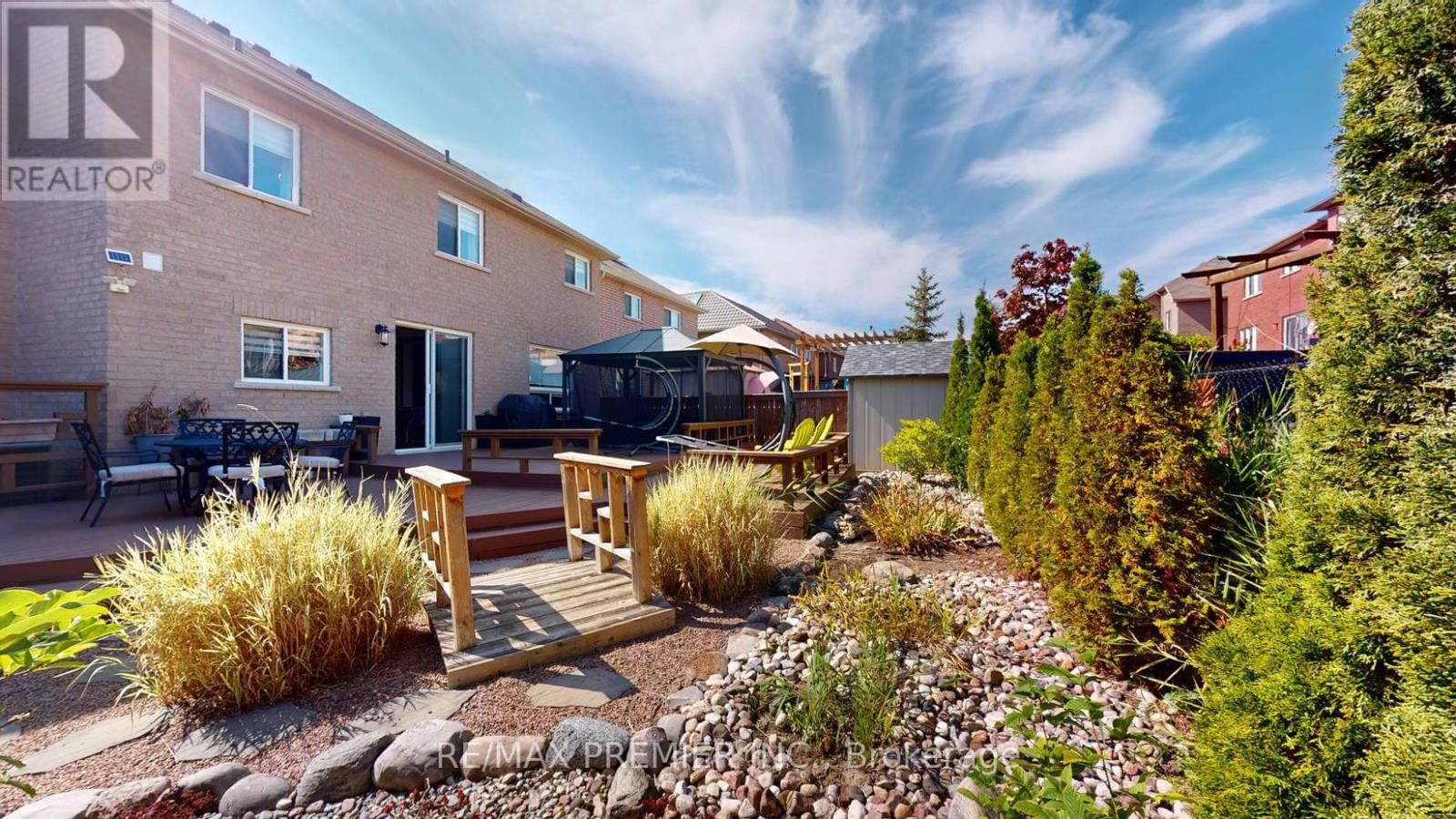 2307 PILGRIM SQUARE Image 23