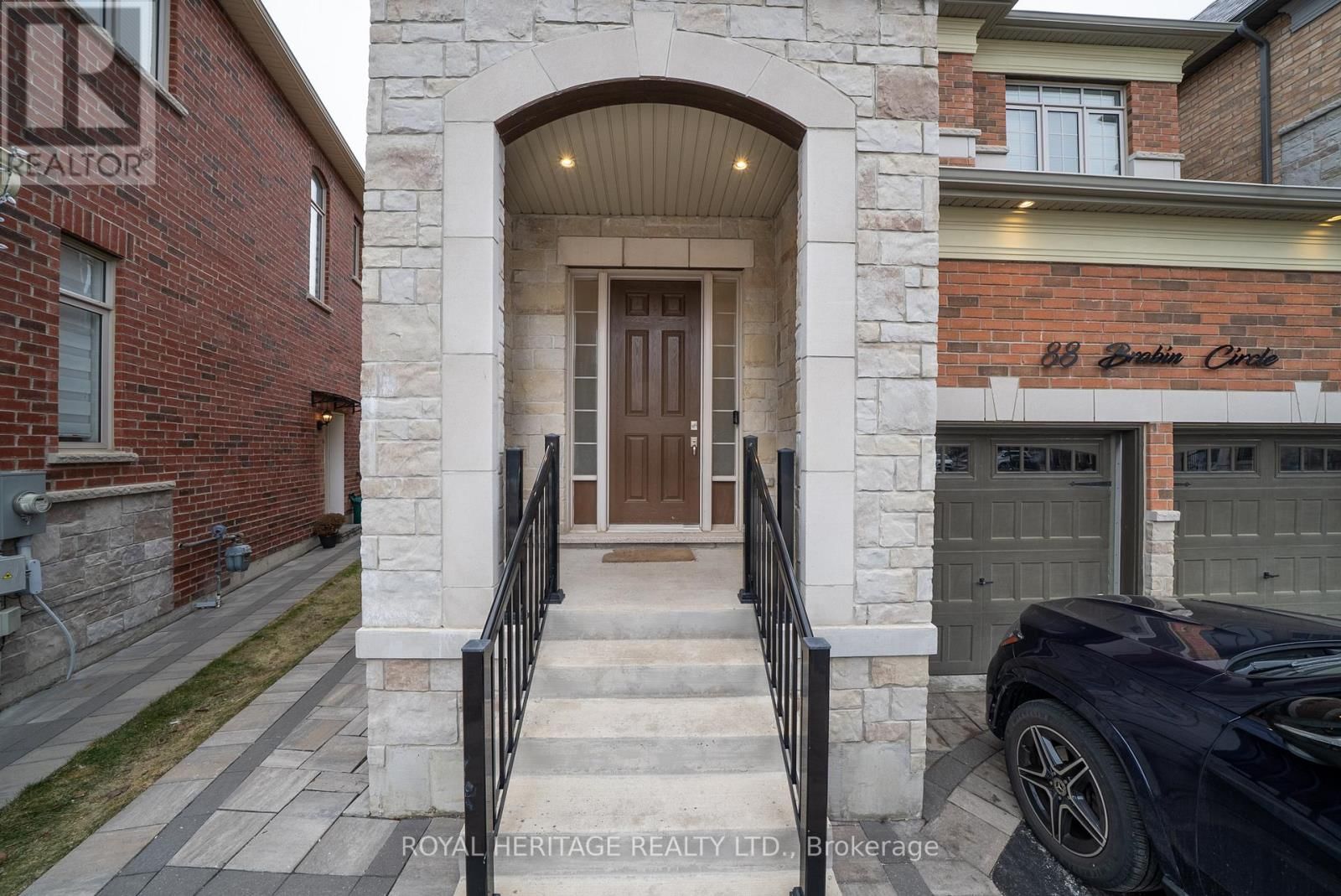 88 BRABIN CIRCLE Image 2