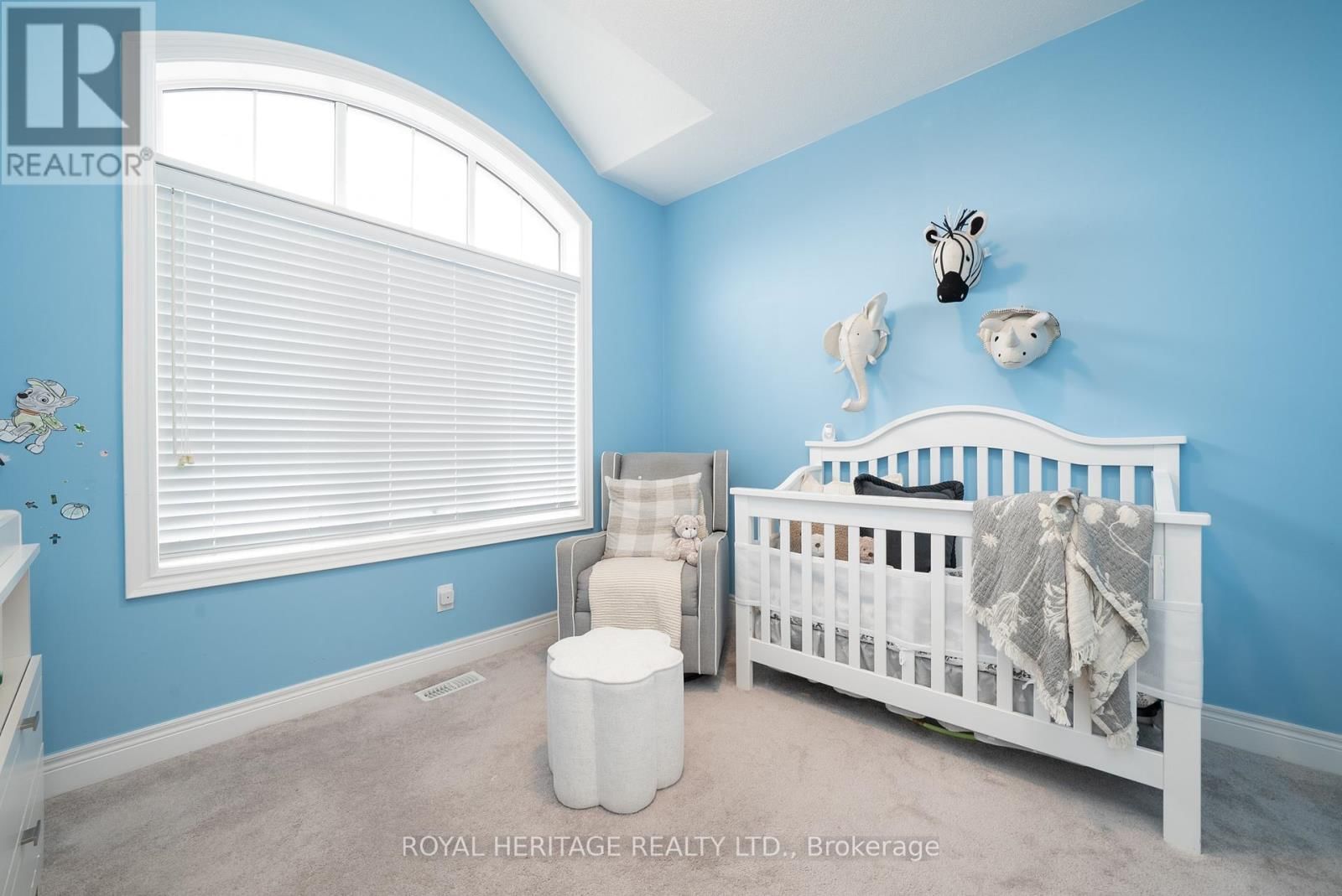 88 BRABIN CIRCLE Image 27