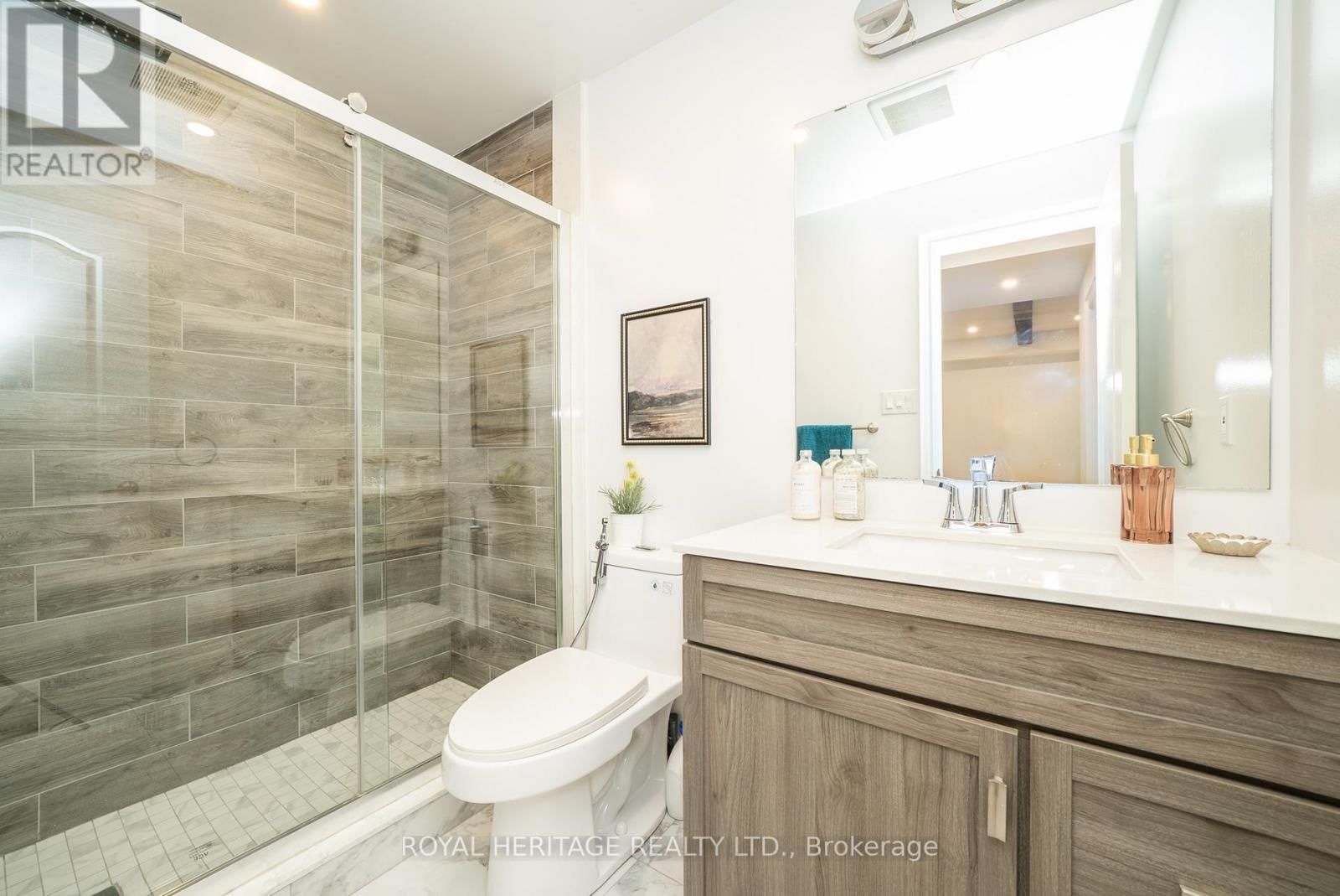 88 BRABIN CIRCLE Image 34