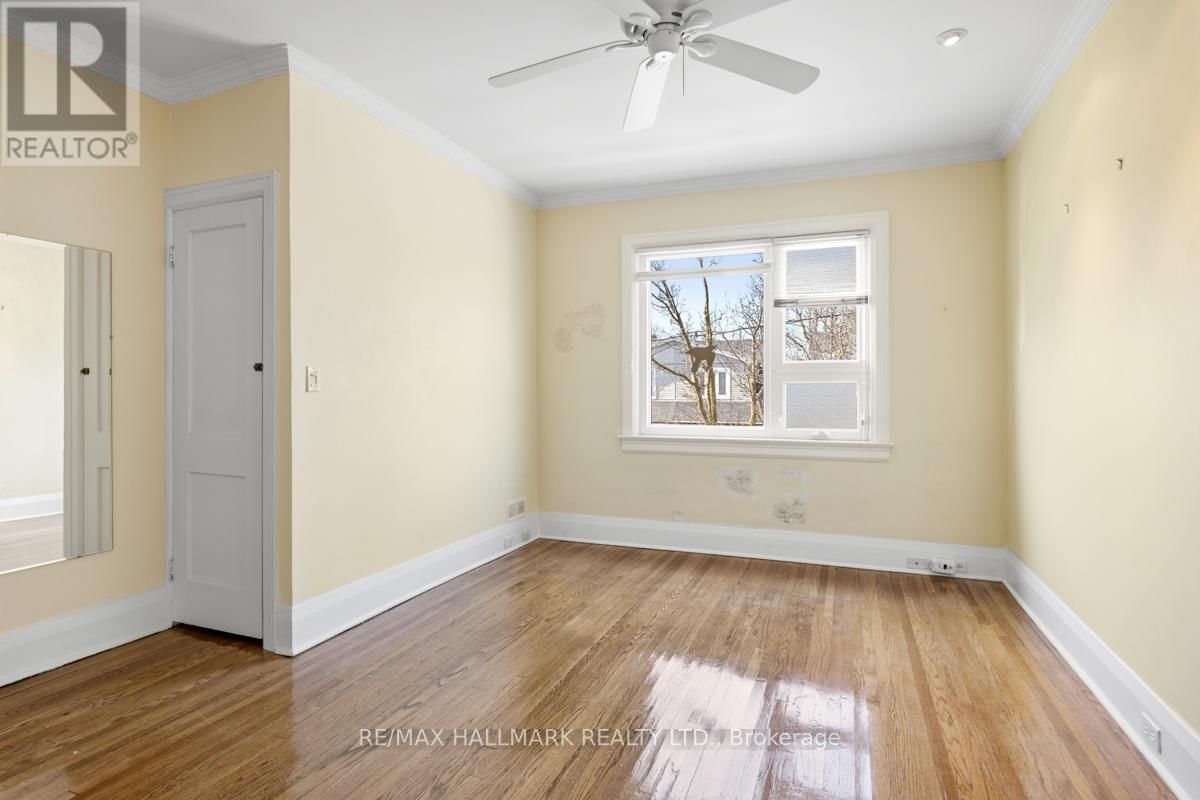 549 MILVERTON BOULEVARD Image 18