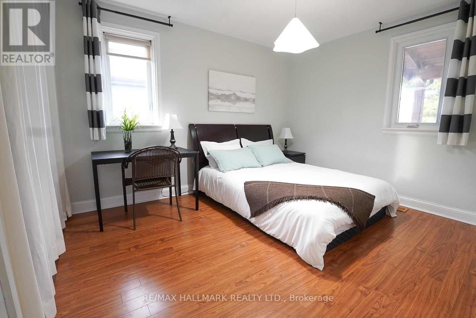 106 PHILLIP AVENUE Image 10