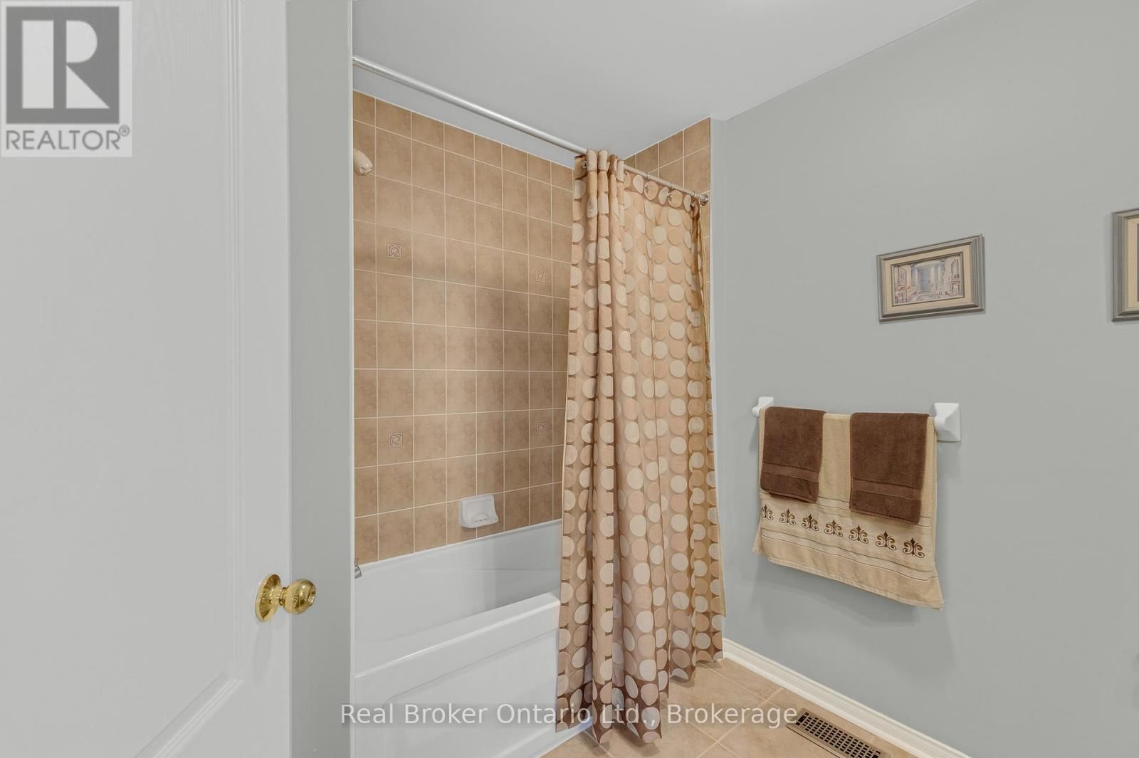 6 WILSONGARY CIRCLE Image 33