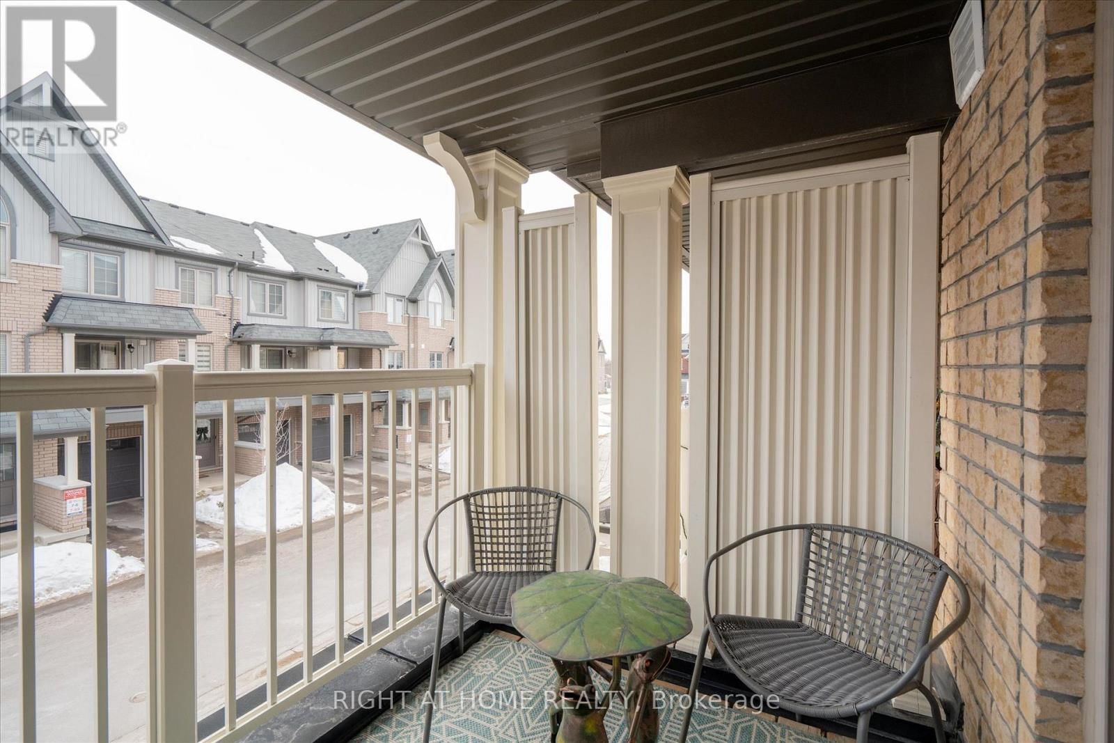 33 AMULET WAY Image 17