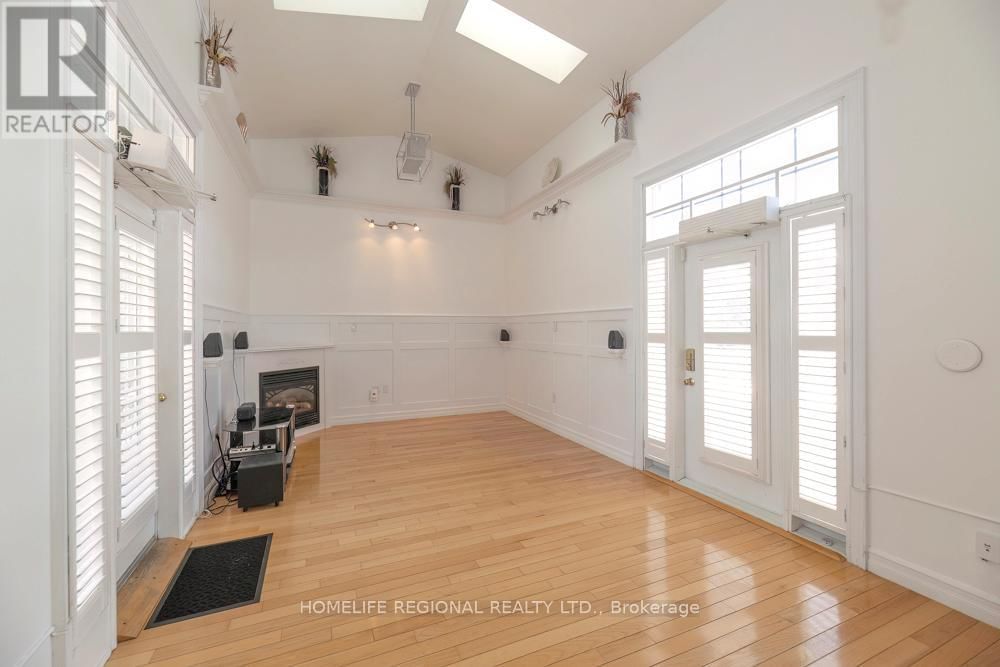 99 GOODMAN DRIVE Image 13