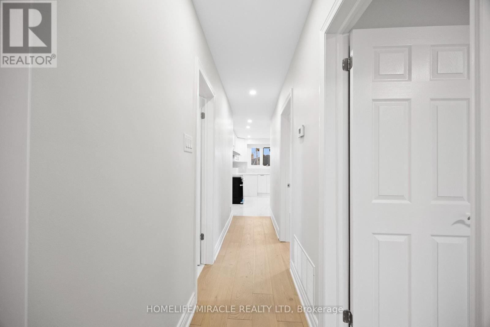 46 FLINTWICK DRIVE Image 21