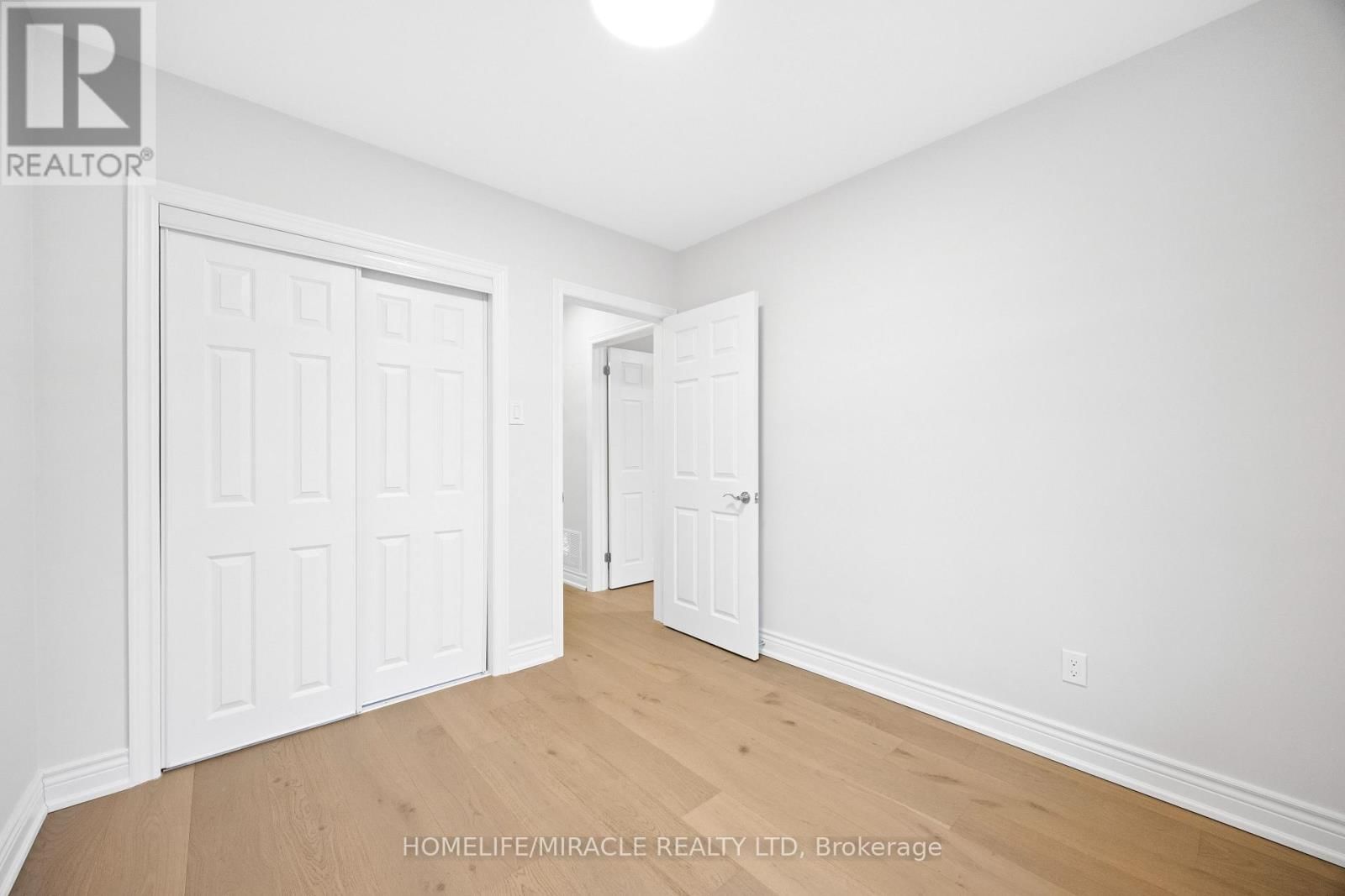 46 FLINTWICK DRIVE Image 27