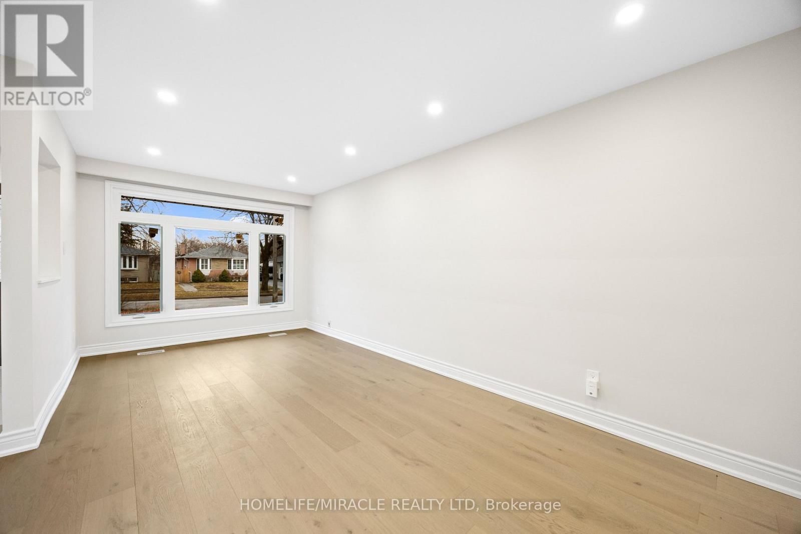 46 FLINTWICK DRIVE Image 8