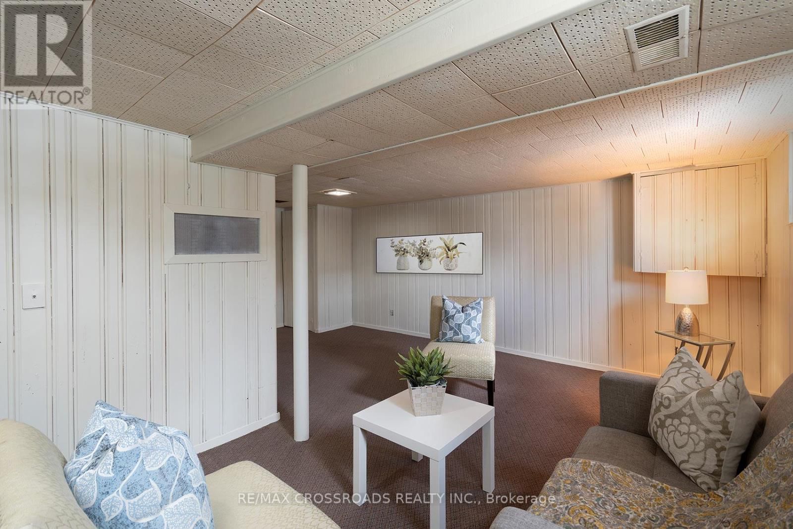 42 BENLEIGH DRIVE Image 25