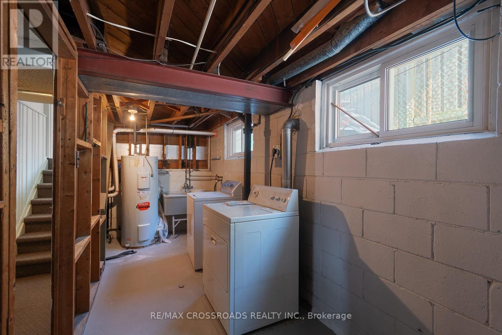 42 BENLEIGH DRIVE Image 26