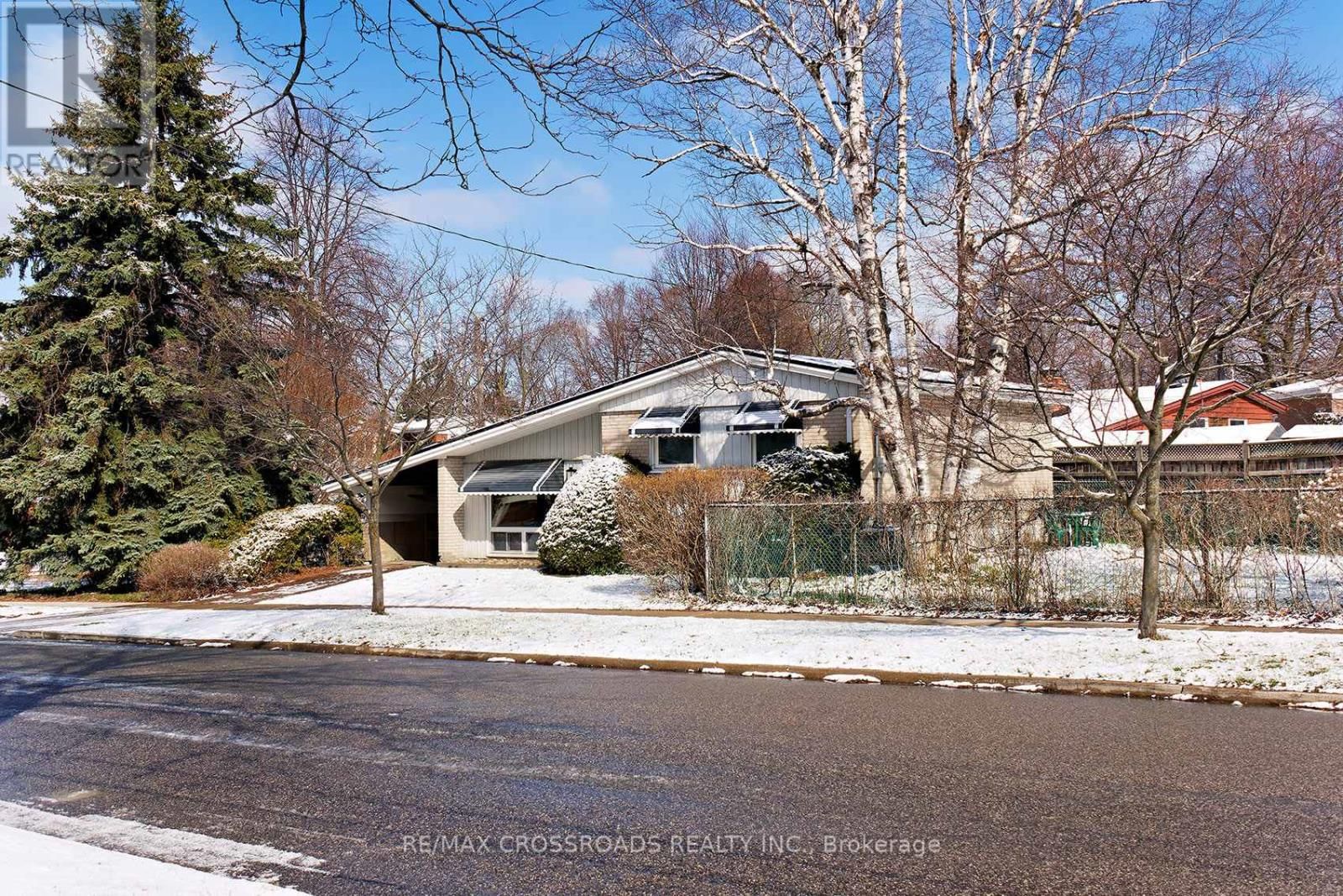 42 BENLEIGH DRIVE Image 3