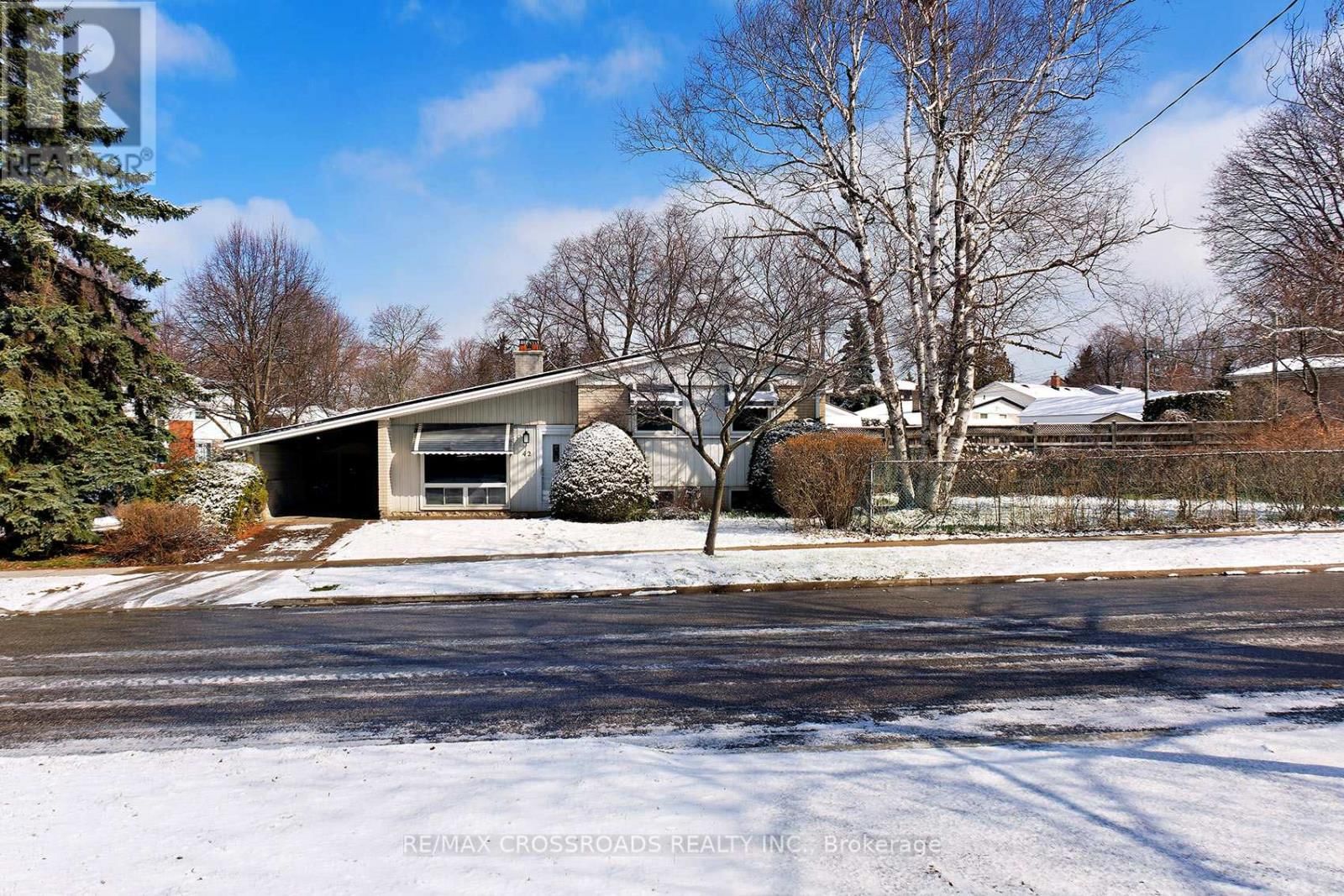 42 BENLEIGH DRIVE Image 34