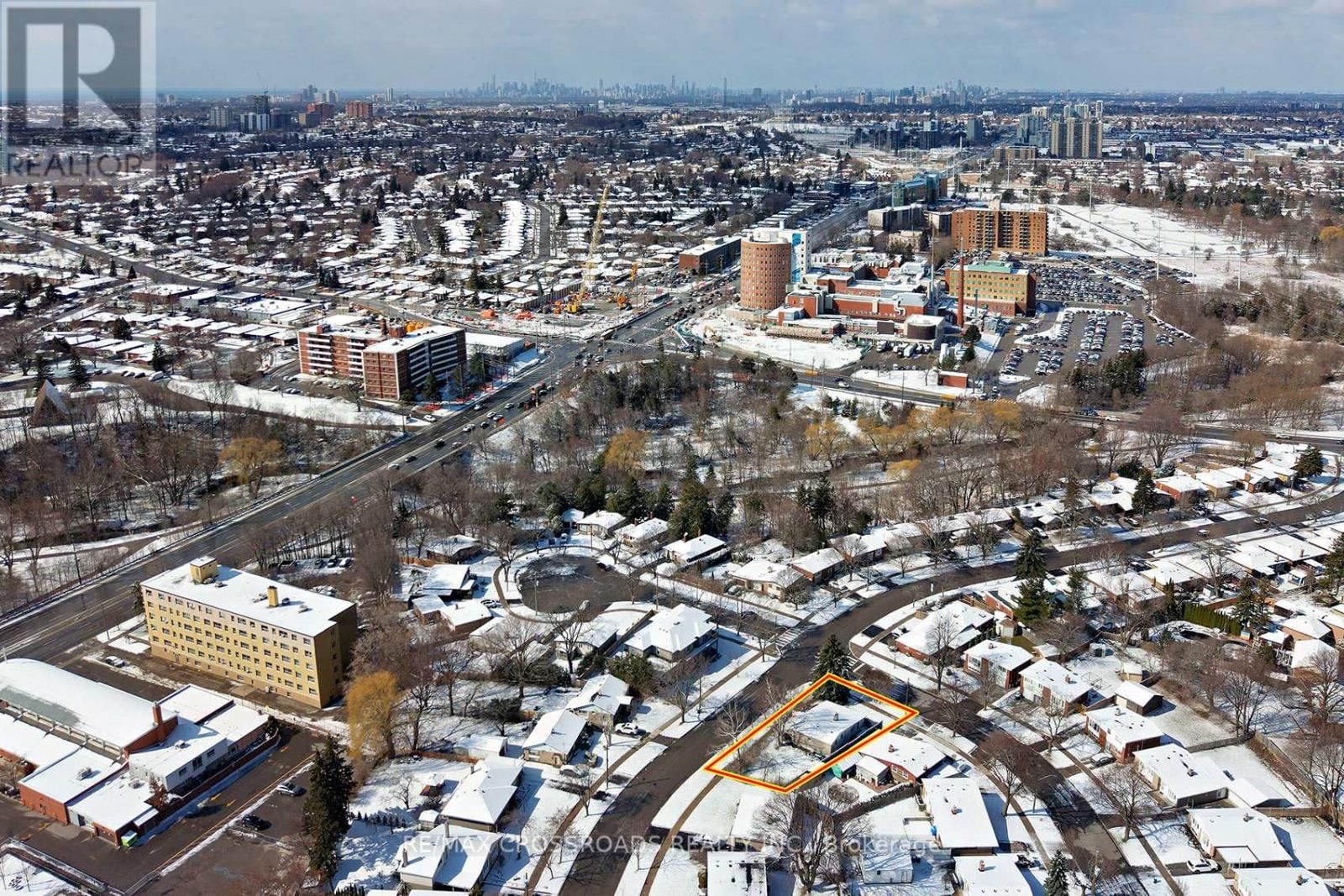 42 BENLEIGH DRIVE Image 35