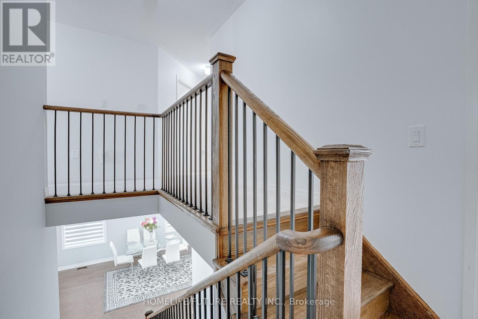 47 CLIPPER LANE Image 18