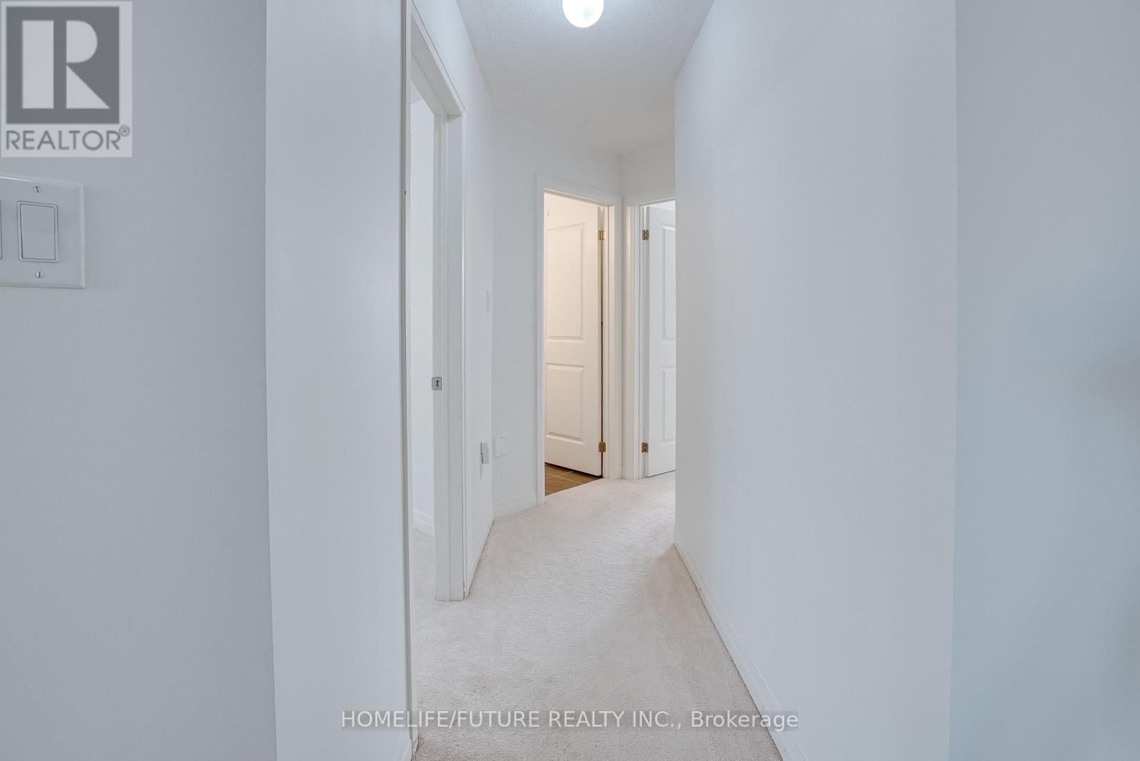 47 CLIPPER LANE Image 20