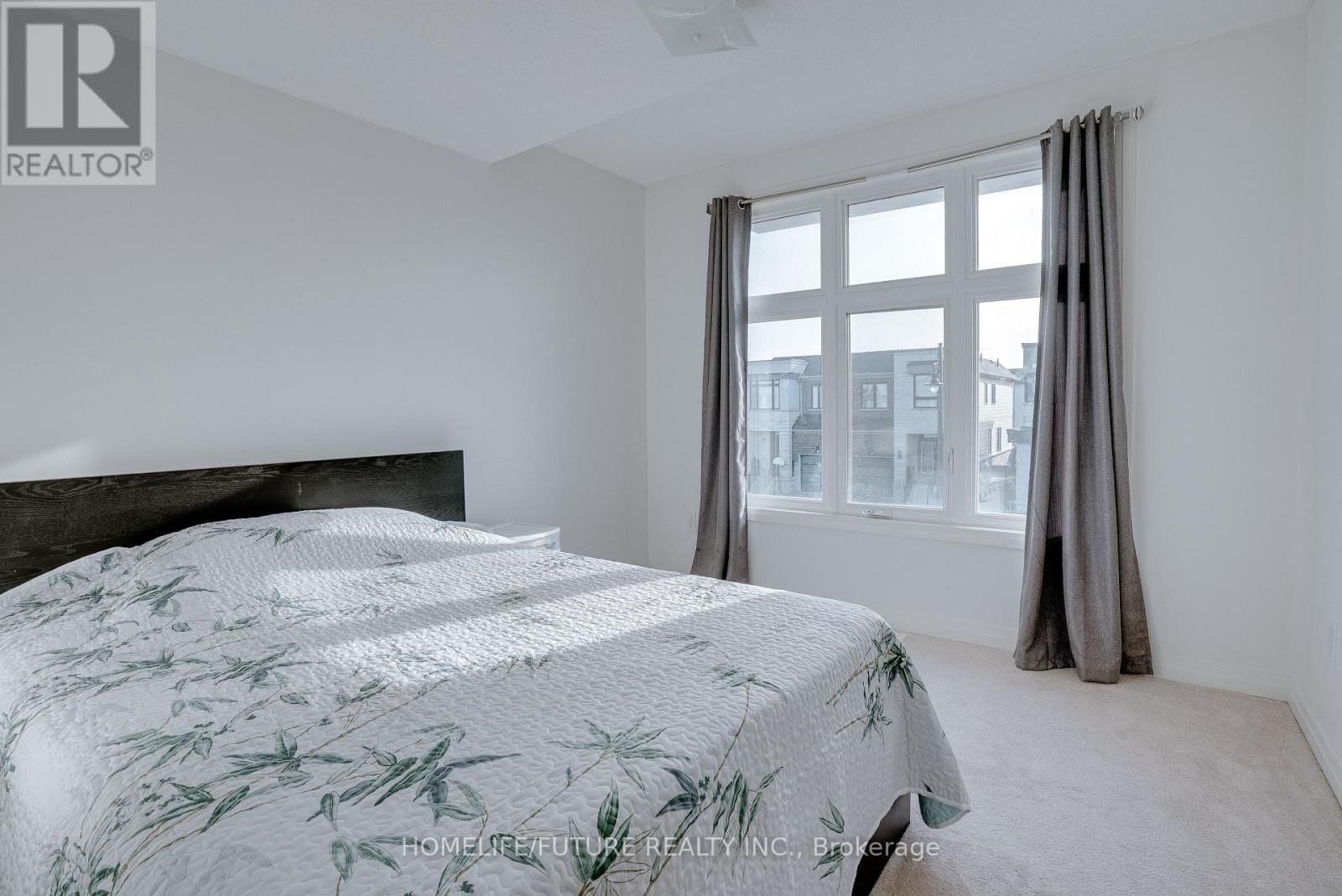 47 CLIPPER LANE Image 21