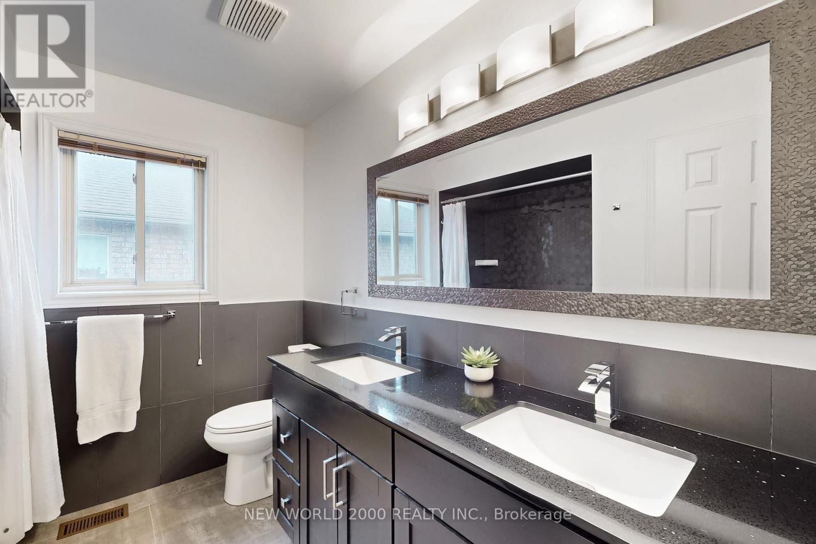 7 FINNEGAN PLACE Image 37