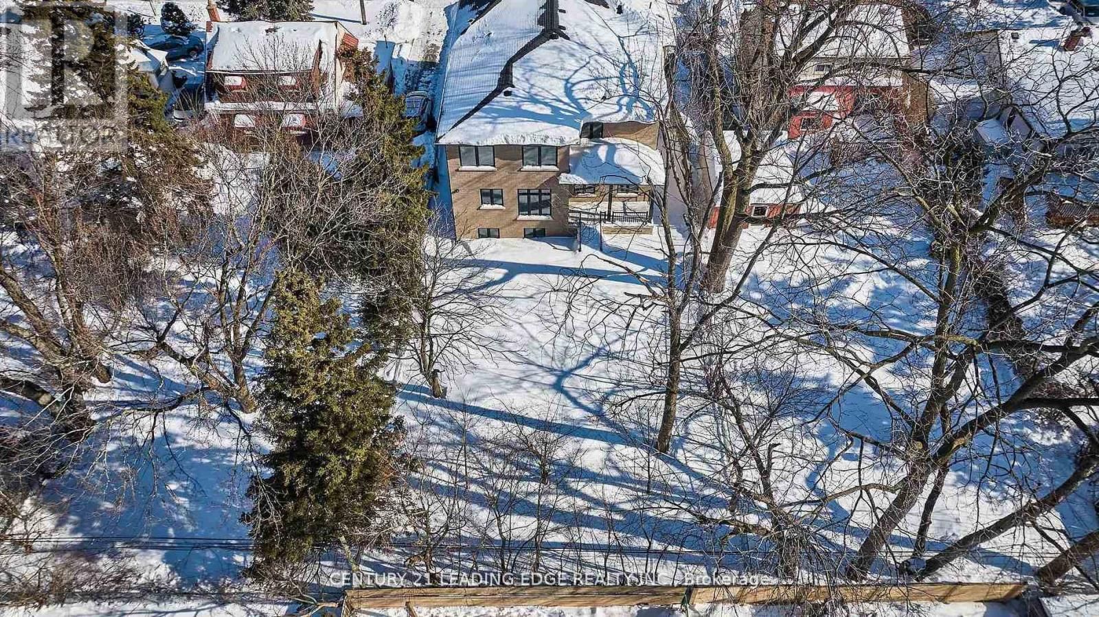 162 HAREWOOD AVENUE Image 44