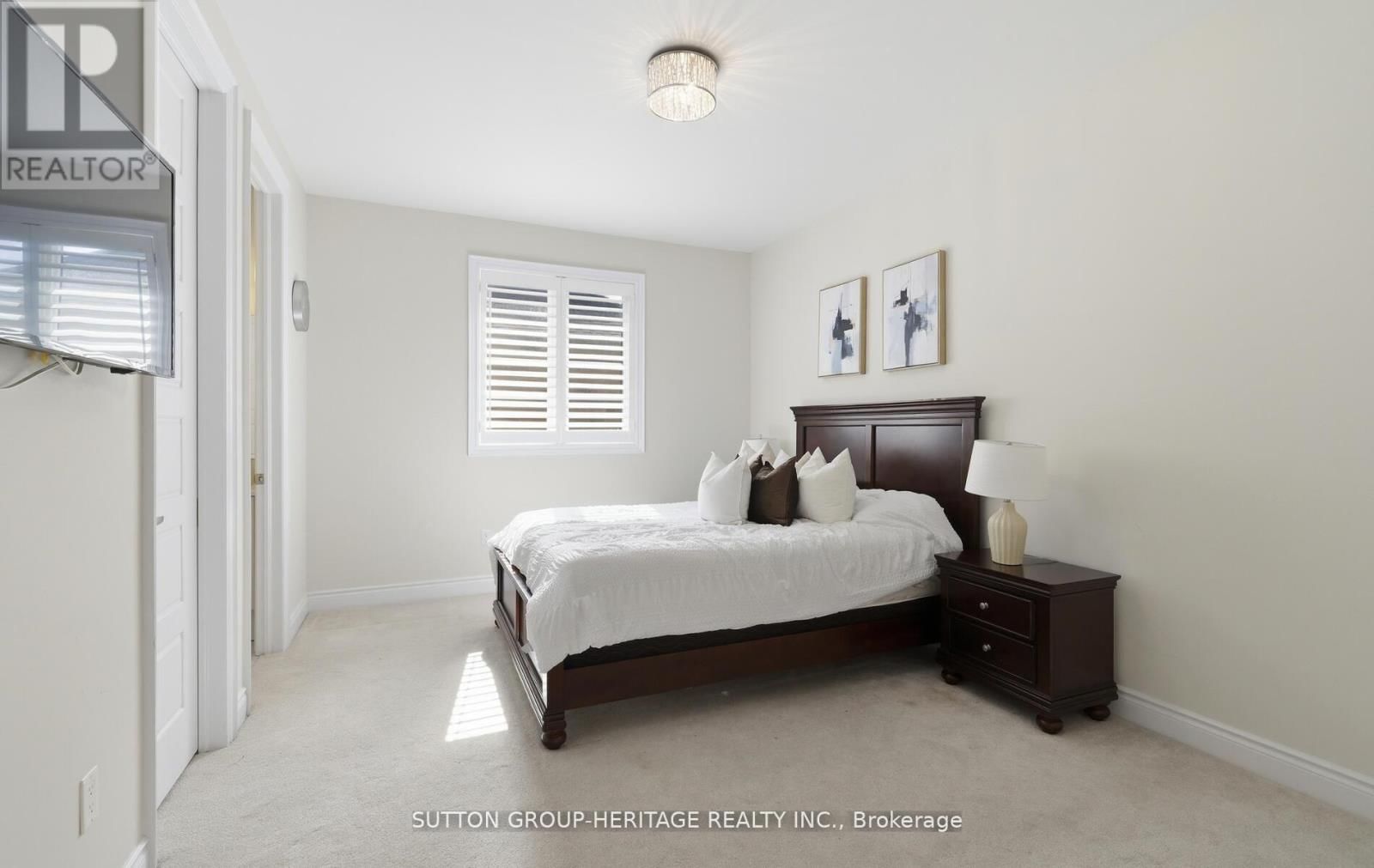 522 CLIFFVIEW ROAD Image 33