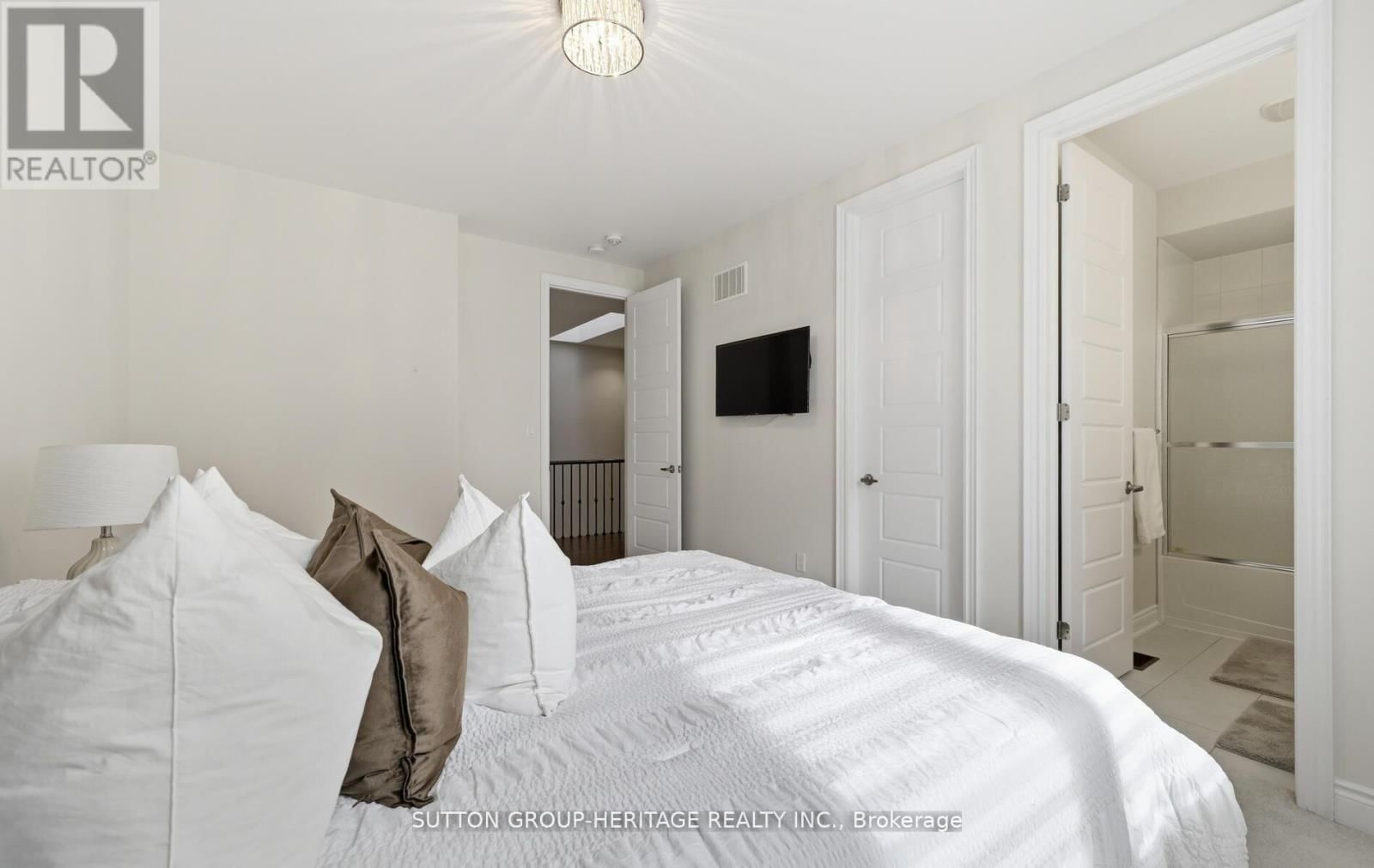 522 CLIFFVIEW ROAD Image 34