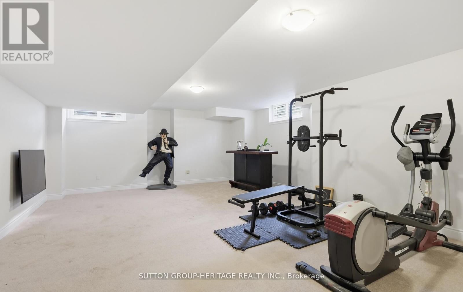 522 CLIFFVIEW ROAD Image 38