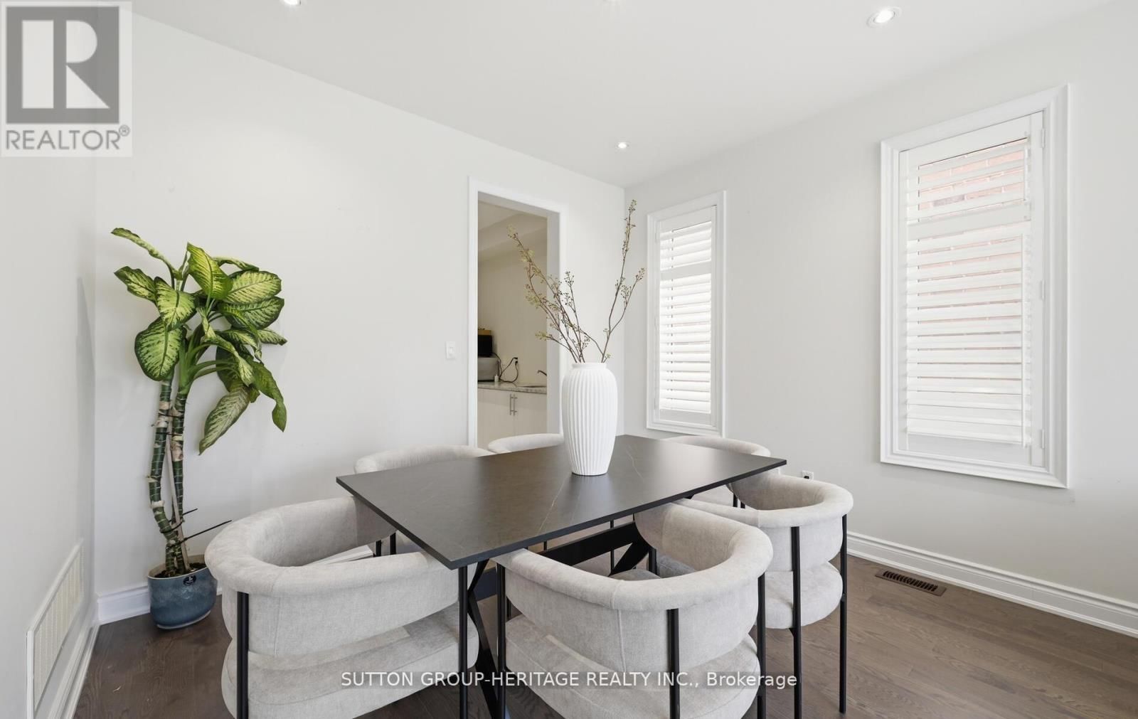 522 CLIFFVIEW ROAD Image 7