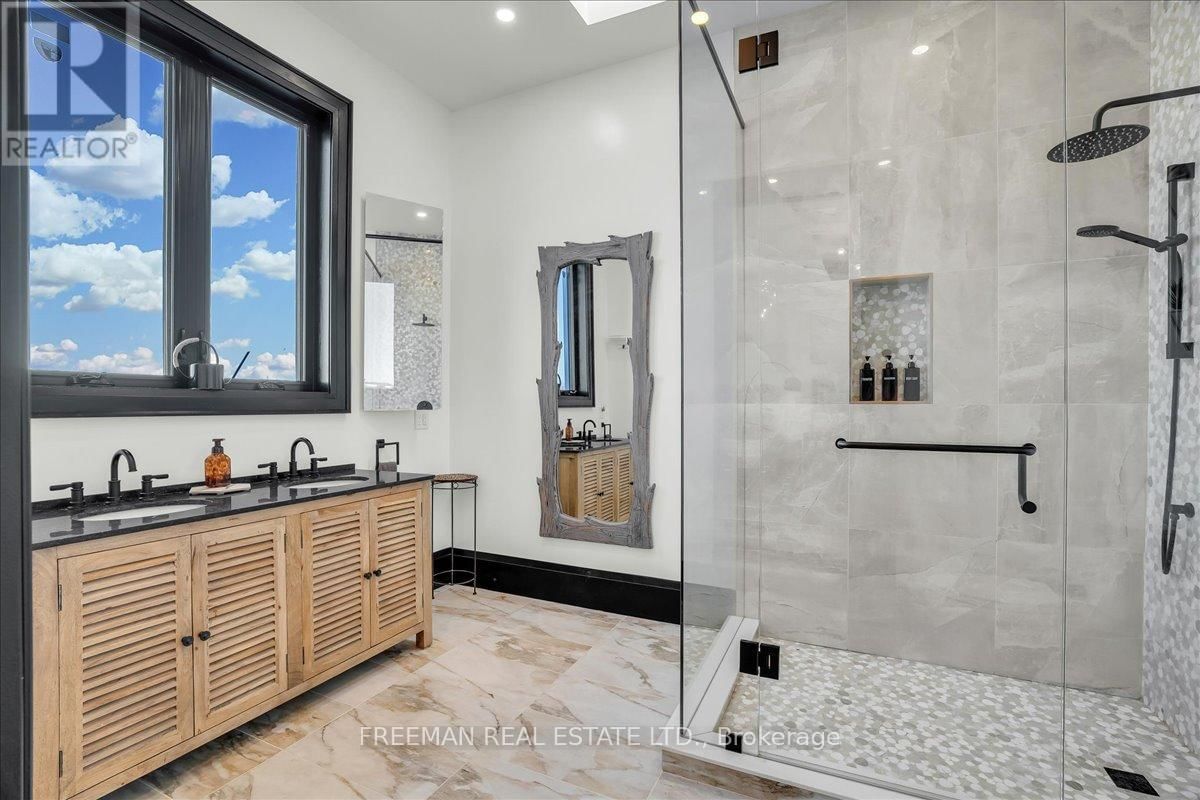 3655 HANCOCK ROAD Image 34