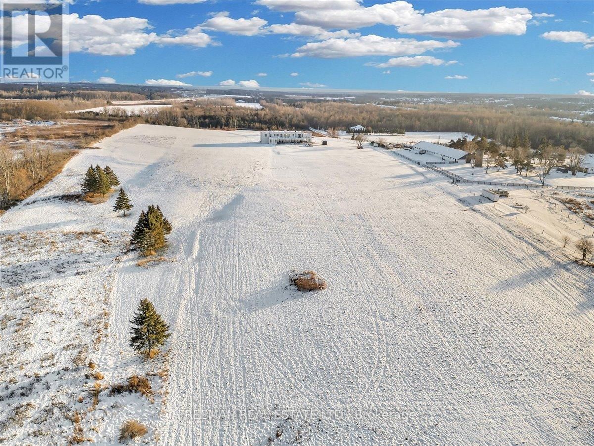 3655 HANCOCK ROAD Image 44